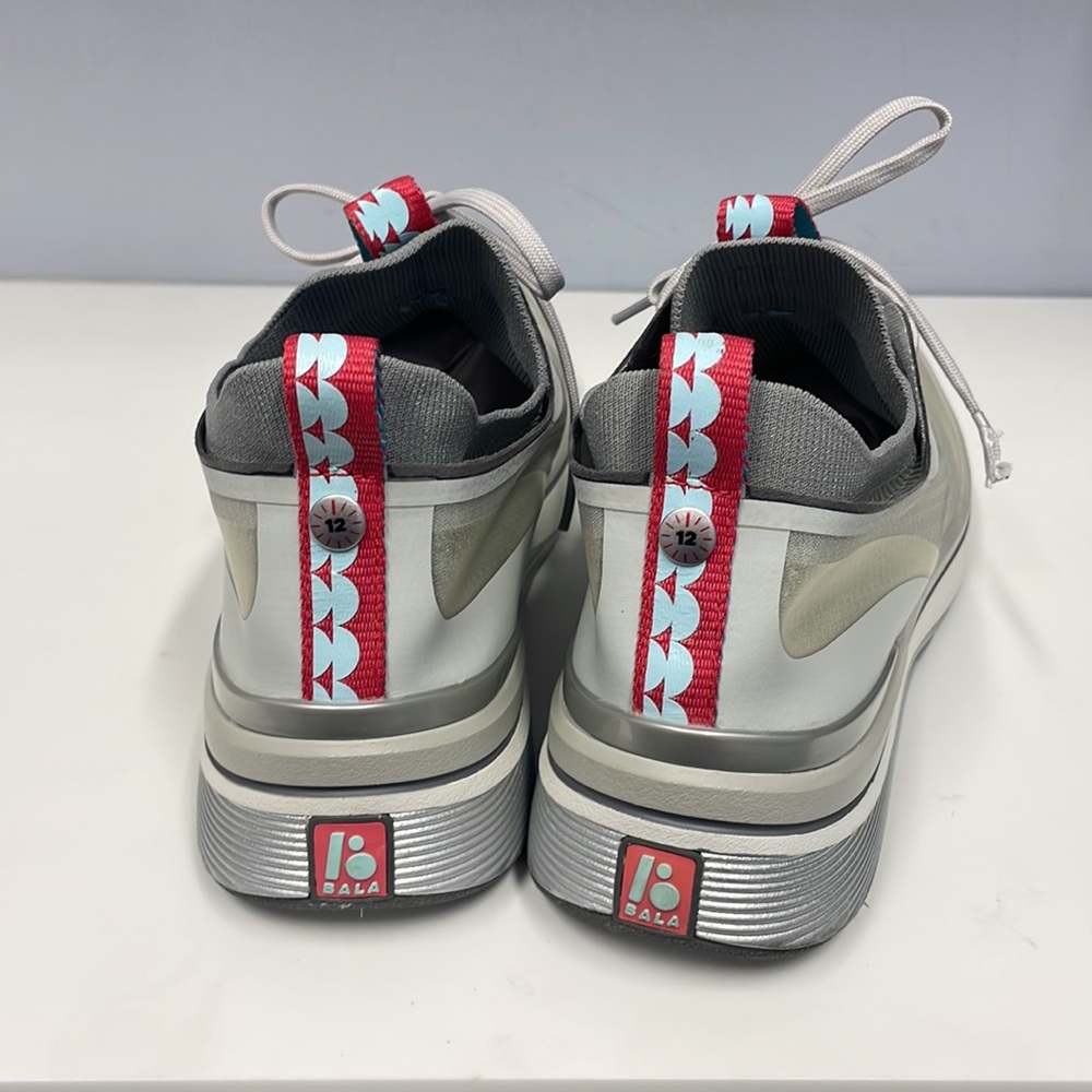 bala 12 shoes